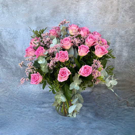 18 Pink Roses Bouquet
