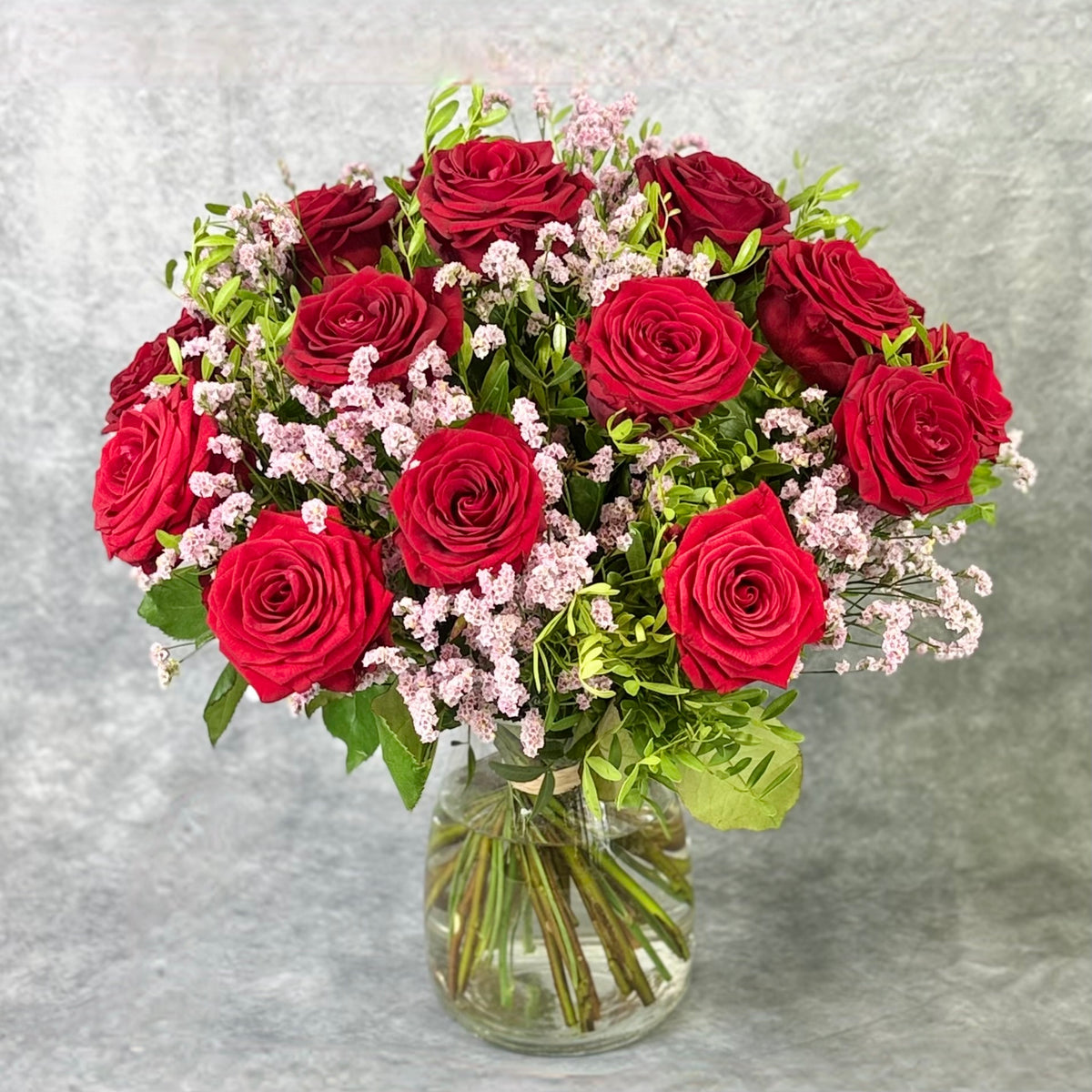 18 Red Naomi Roses – Classic Red Bouquet | Putney Florist